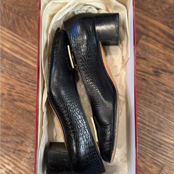 Salvatore Ferragamo Carla Vintage Embossed Black Crocodile Loafer Logo Size 6 - Picture 4 of 10